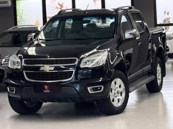 CHEVROLET S10 2.5 LTZ 4X4 CD 16V FLEX 4P MANUAL CHEVROLET S10 2.5 LTZ 4X4 CD 16V FLEX 4P MANUAL